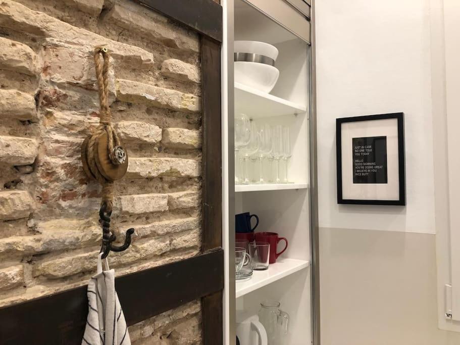 Ferienwohnung Loft Con Estilo Y Terraza En Centro Historico Valencia Exterior foto